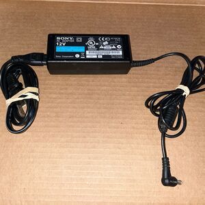 SONY AC-NX1W AC POWER ADAPTER PA-1140-01SY 12V 1.4A